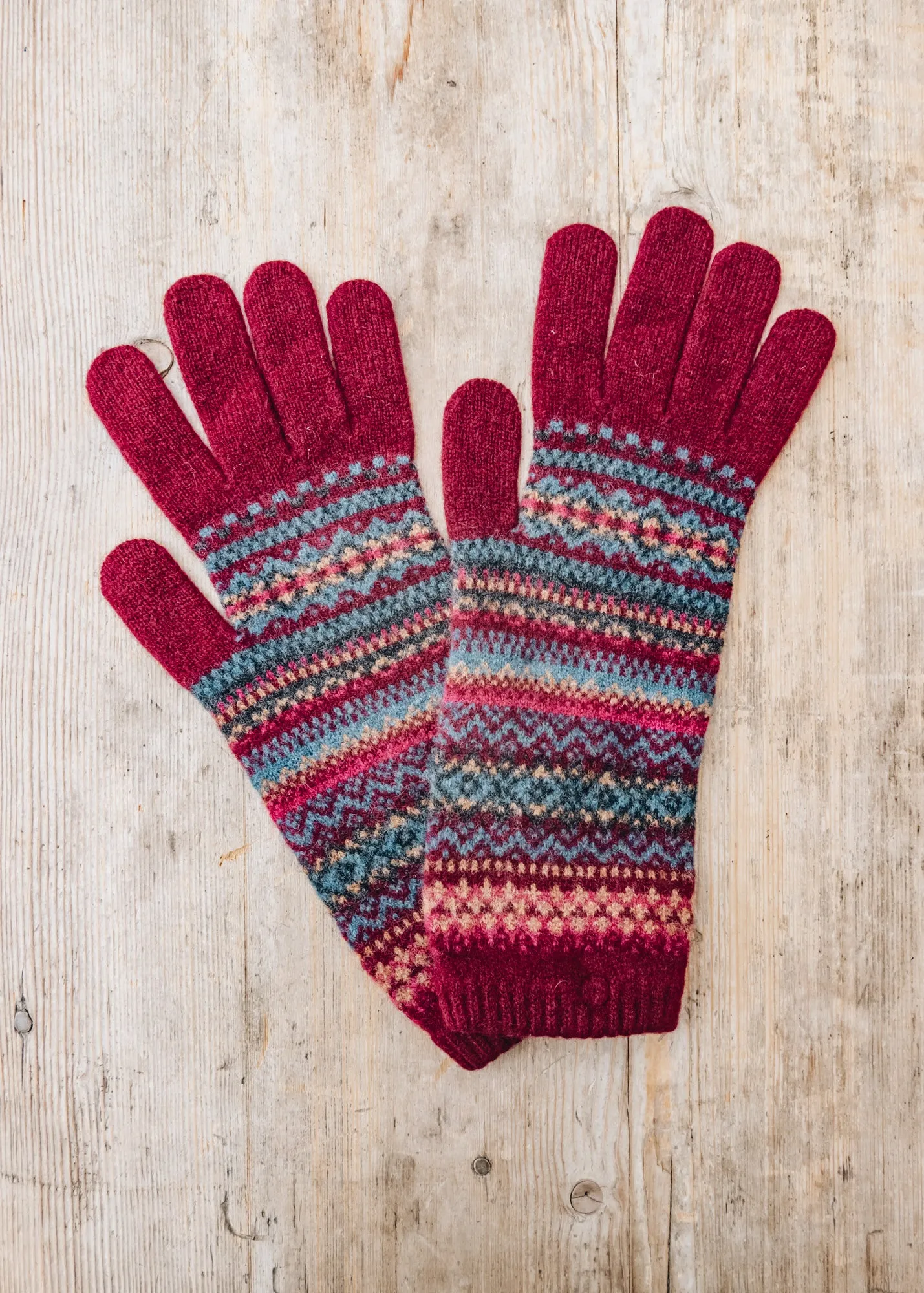 Alpine Gloves in Velvet