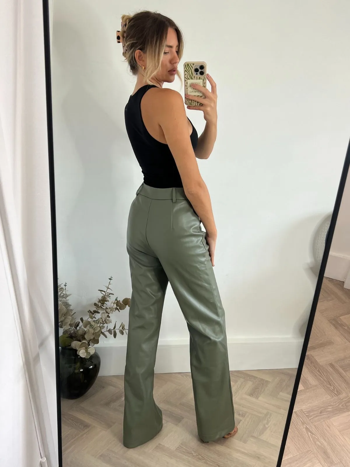 Alyssa PU Flare Trouser / Olive PU