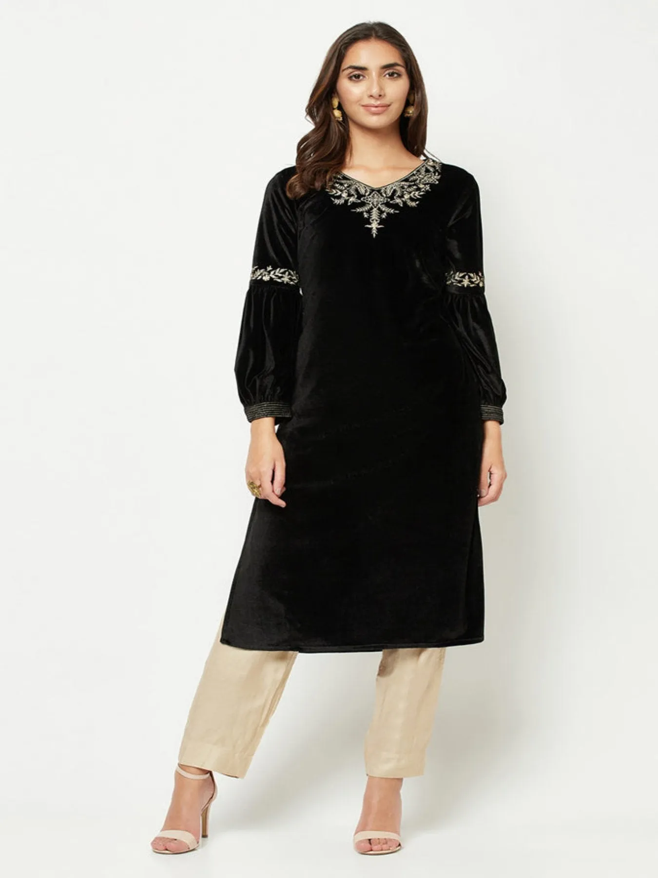 Black Embroidered Velvet Kurta