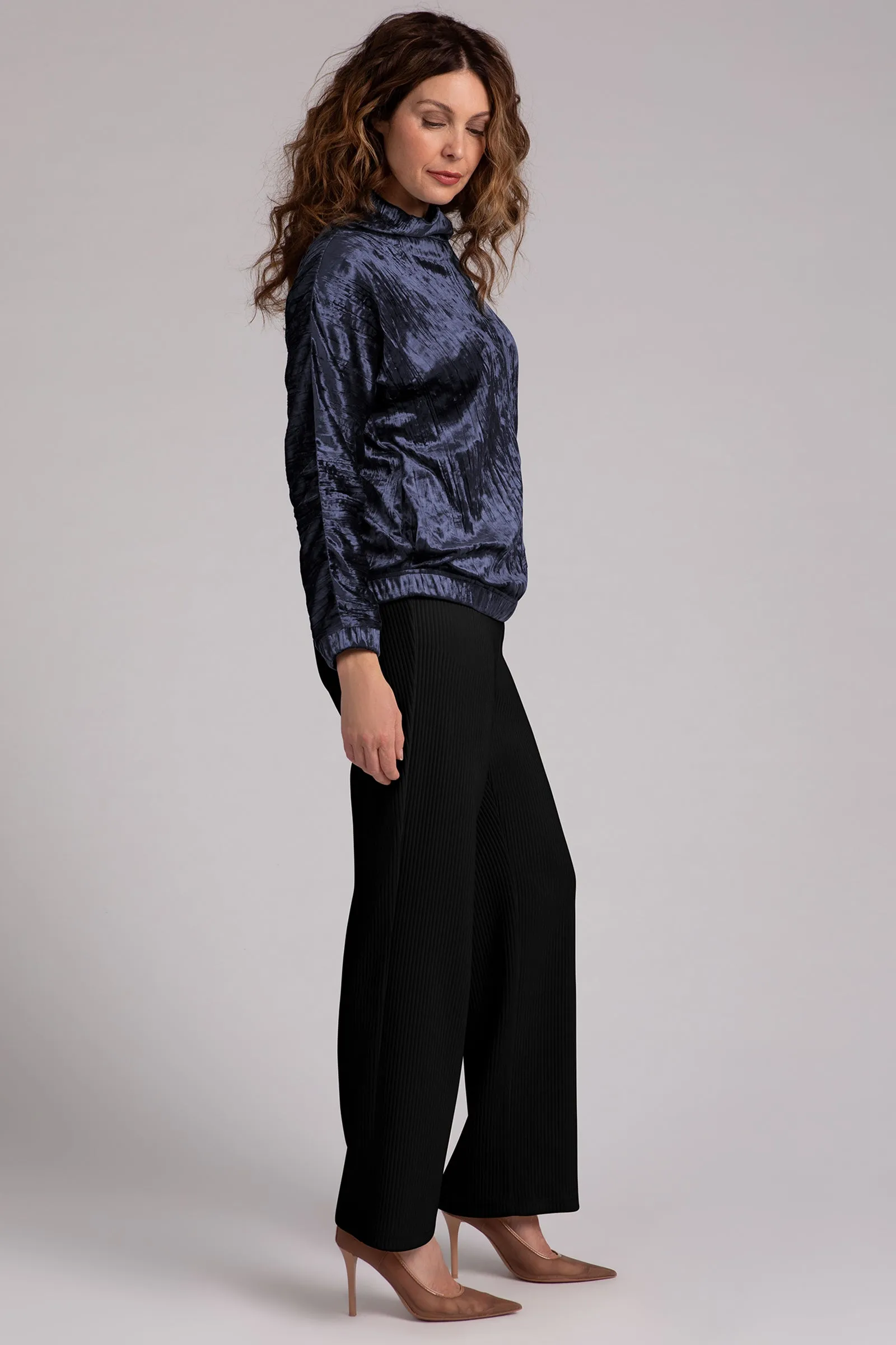 Crinkle Velvet Funnel Neck Top | Navy