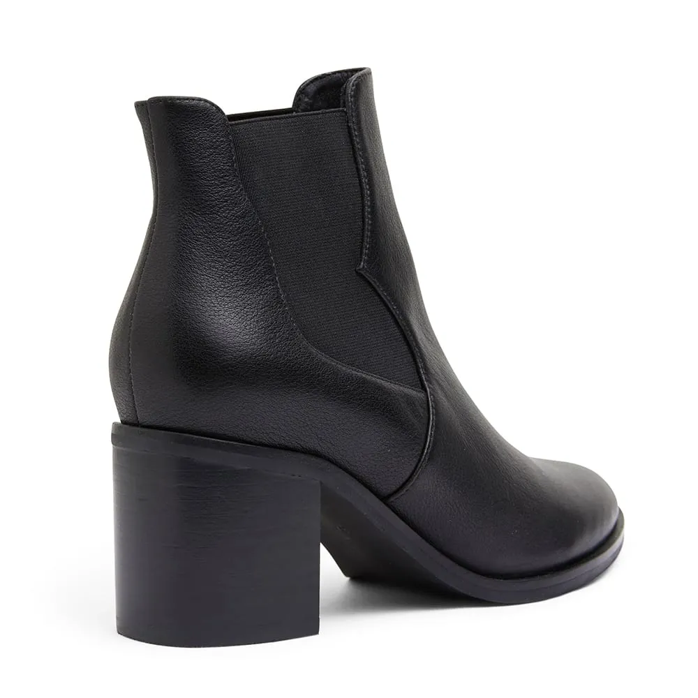 Doltone Boot in Black Leather