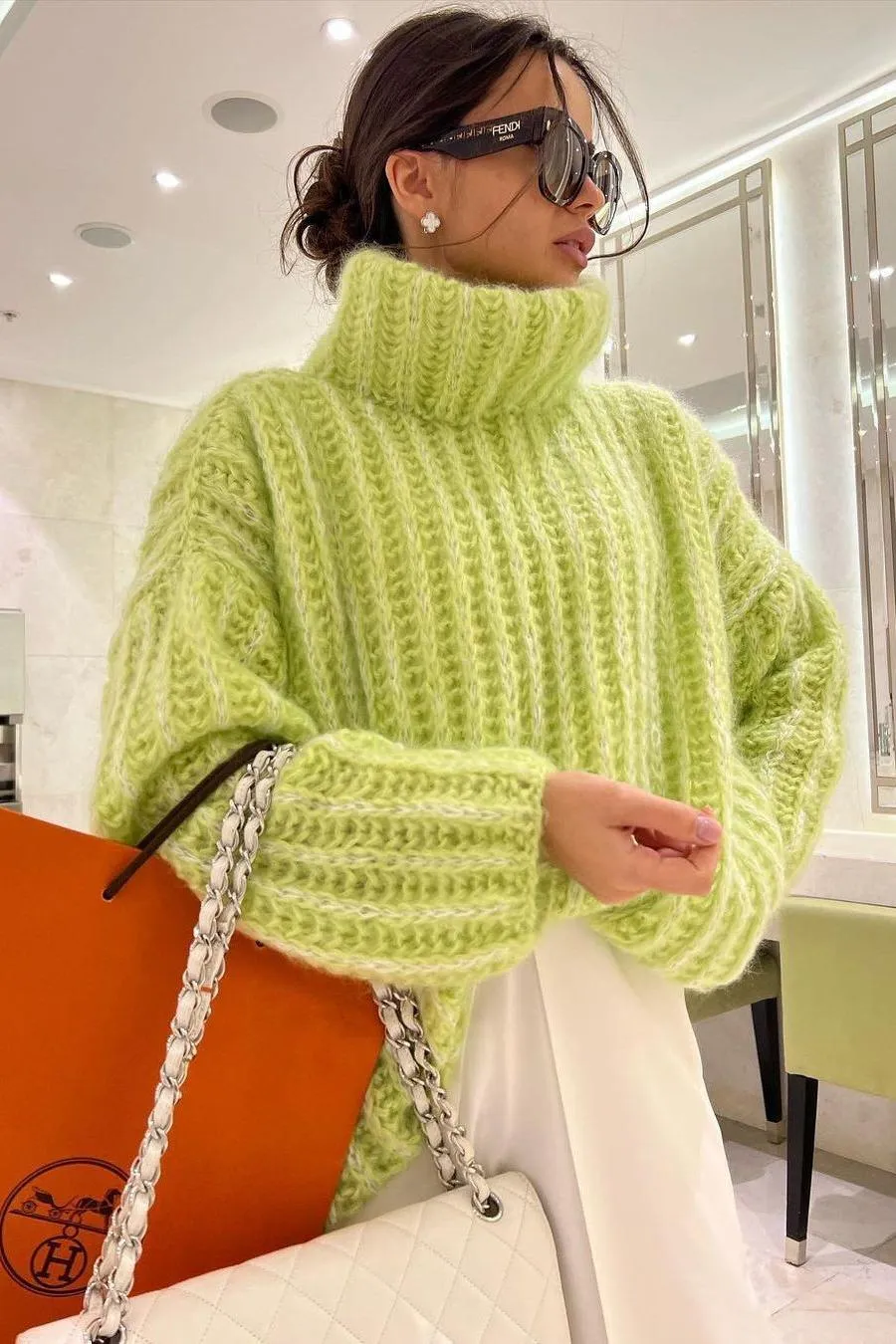 Fluffy long-sleeved sweater