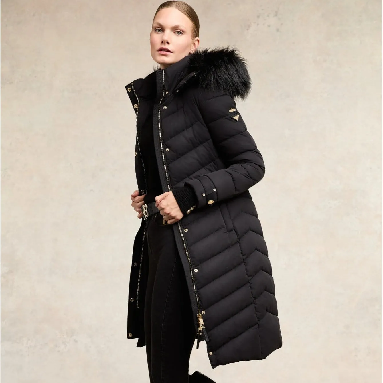 Holland Cooper Chamonix Coat In Black