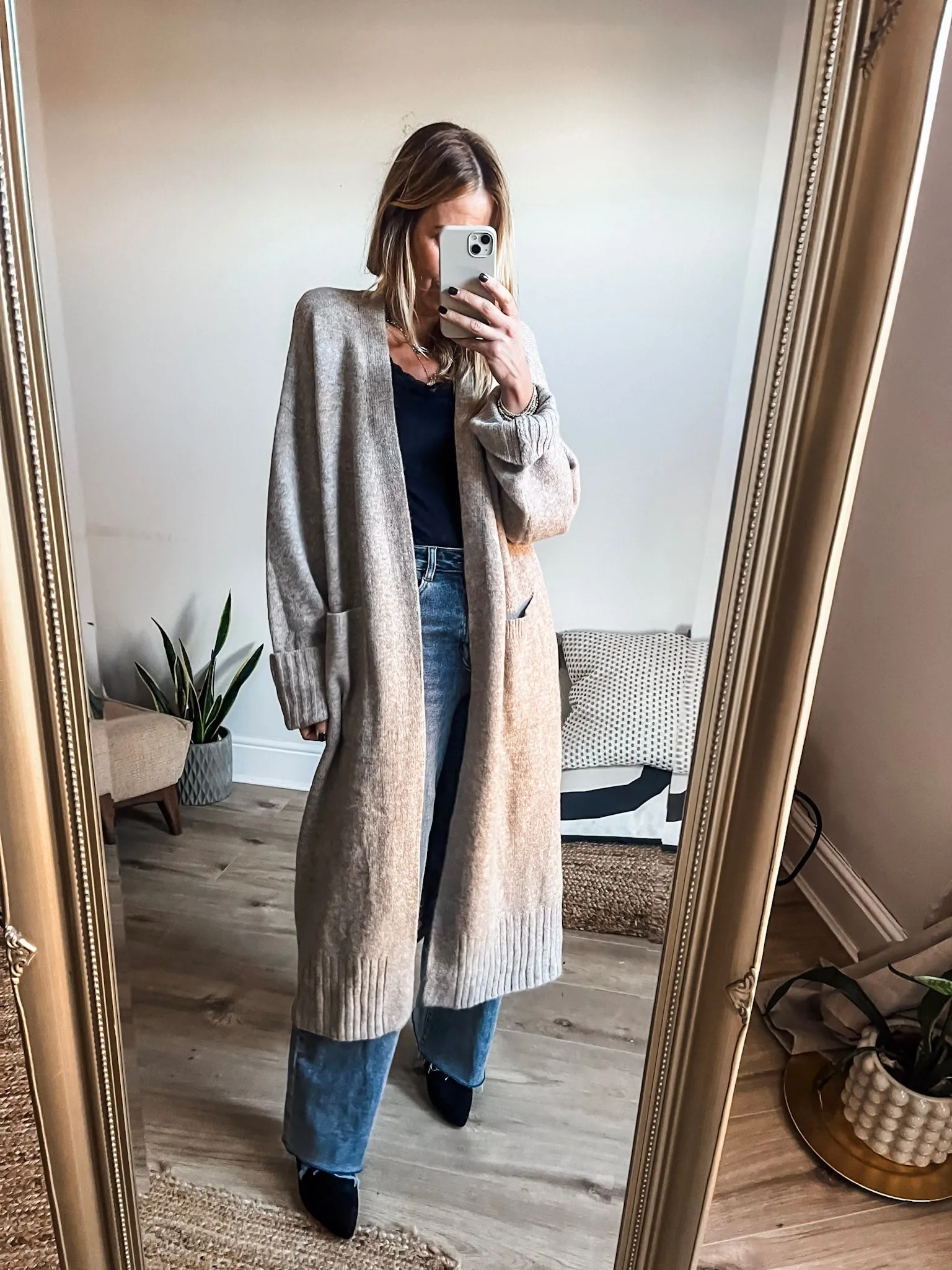 Long Pocket Front Knit Cardigan