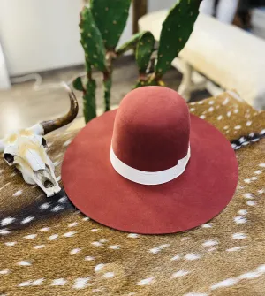 Tacchino “Maroon" Fashion Hat