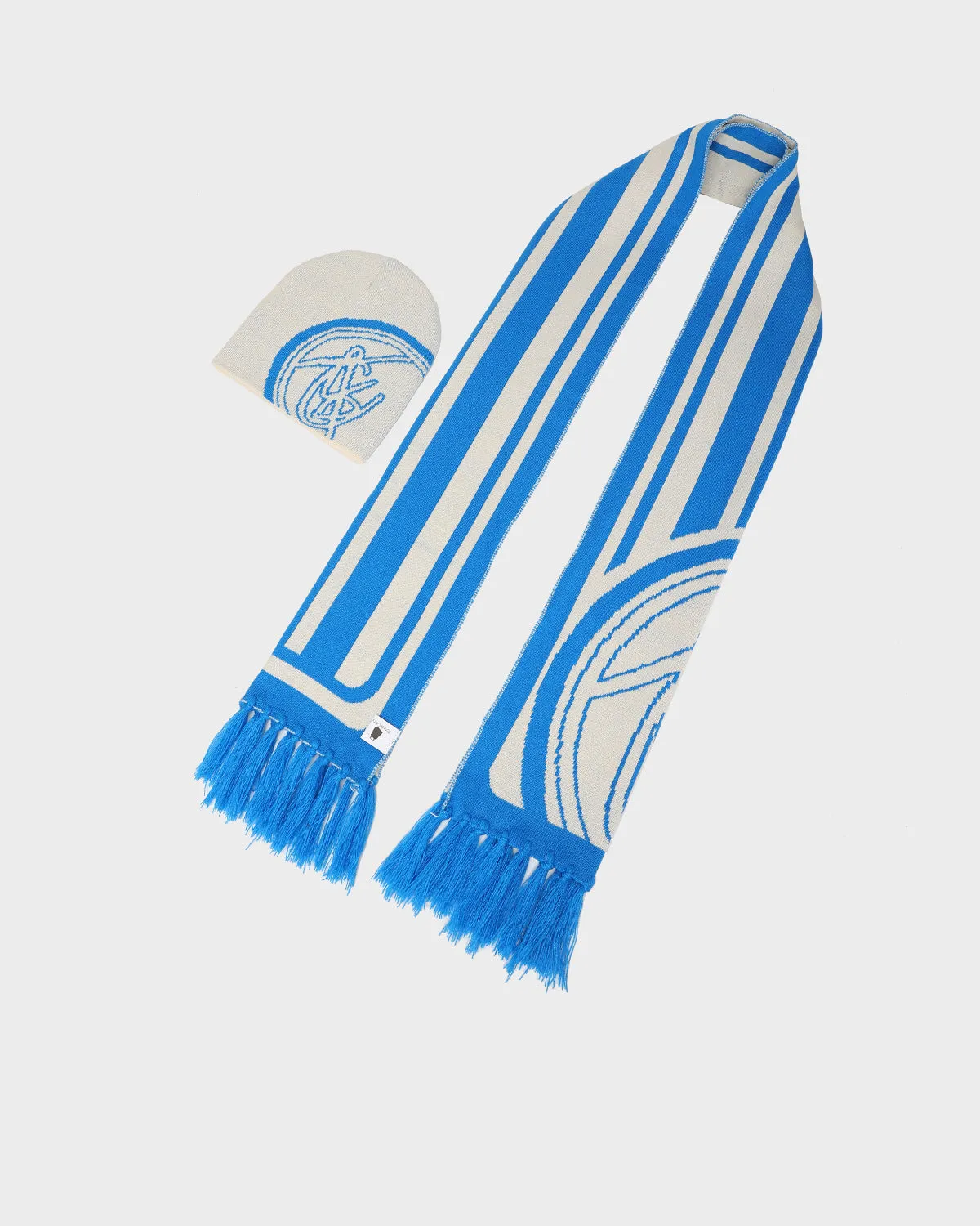 T&C Beanie Scarf Set in Blue & Cream