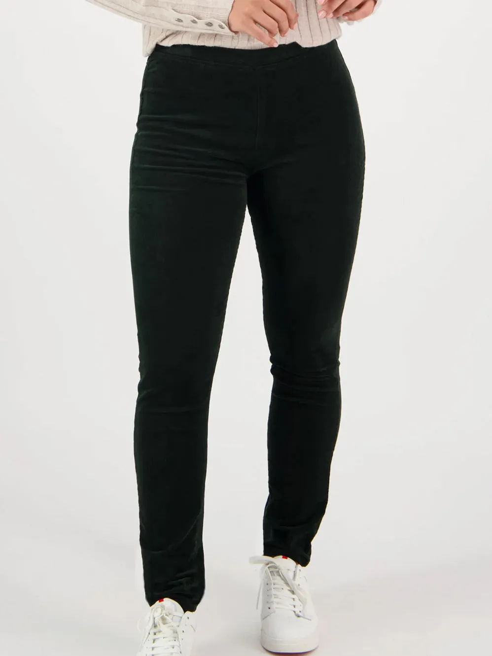 VASSALLI SKINNY PULL ON CORD PANT