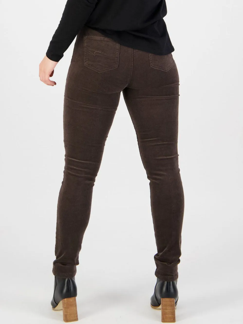 VASSALLI SKINNY PULL ON CORD PANT