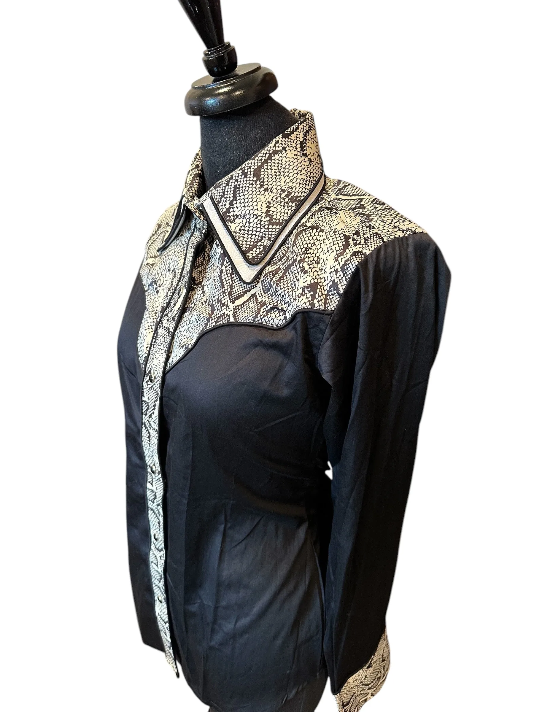 Western Button Up Ranch Shirt Snake Skin with Snaps