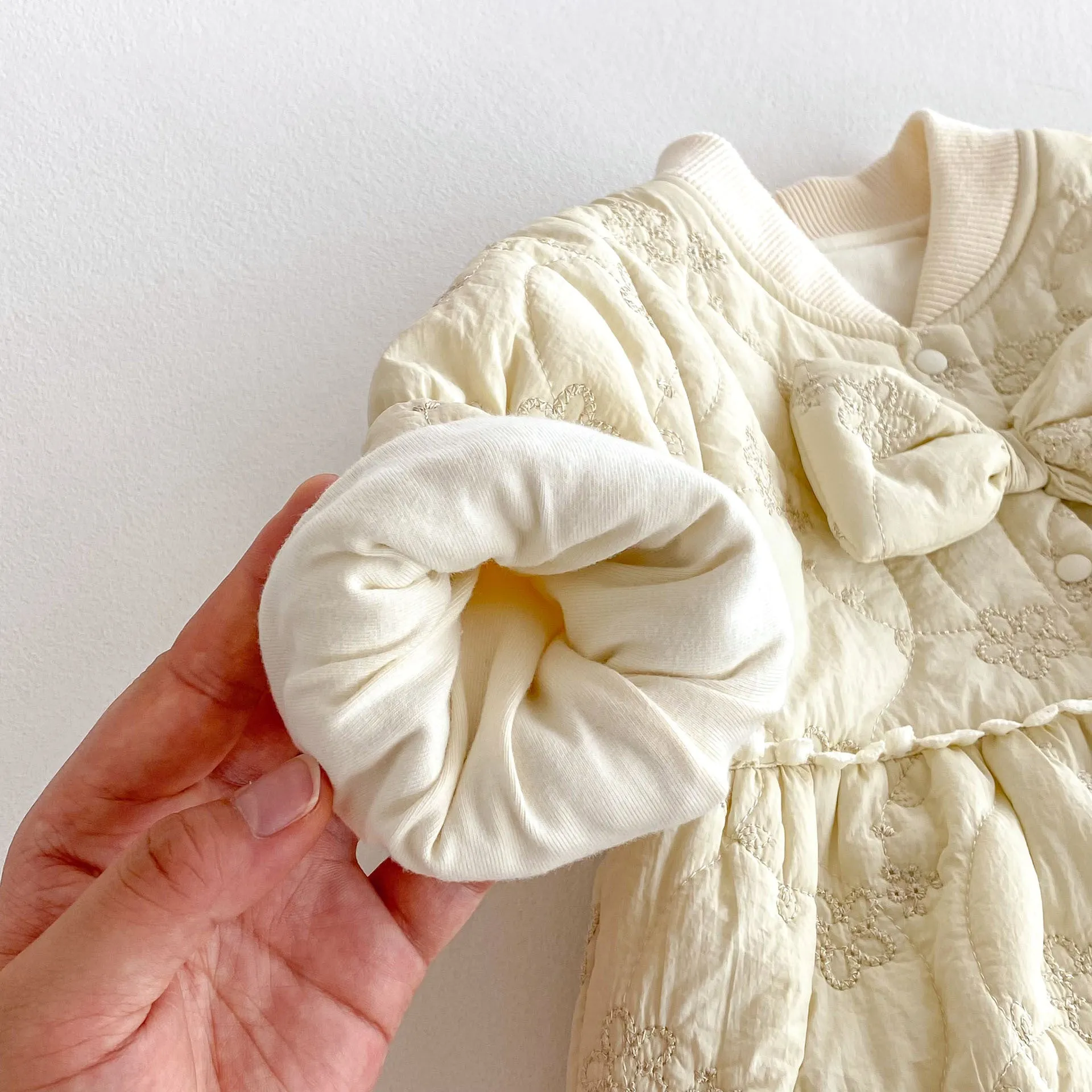 Winter New Arrival Baby Girls Simple Solid Color Floral Embroidered