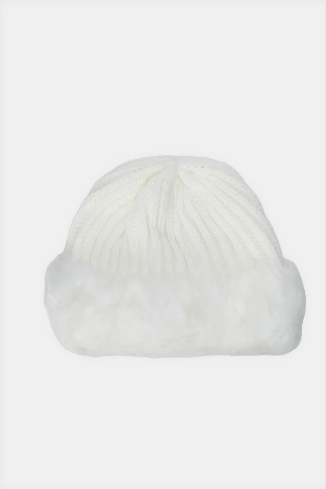 Women White Embellished  Knitted Cap